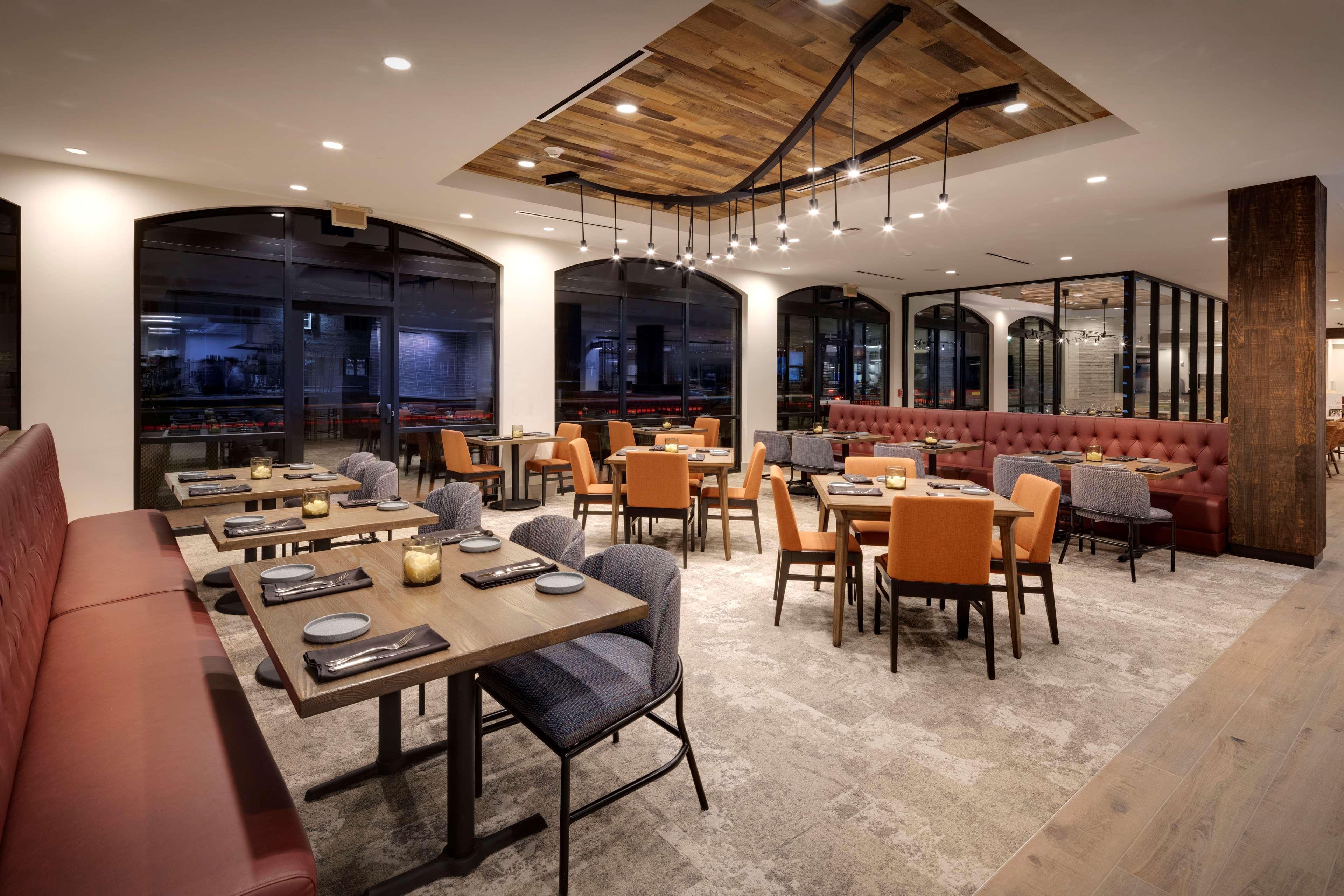 Hilton Garden Inn Haymarket Ngoại thất bức ảnh